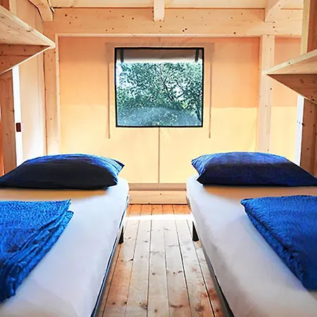 キャンプ場 Porto Sosalinos カーラ・リベロット