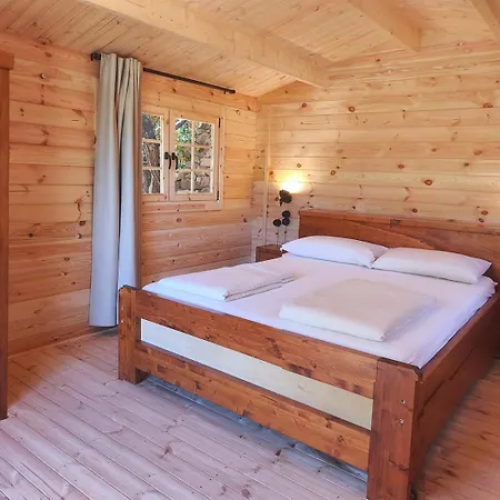 Porto Sosalinos キャンプ場 *