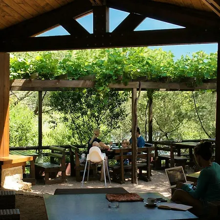 キャンプ場 Porto Sosalinos *